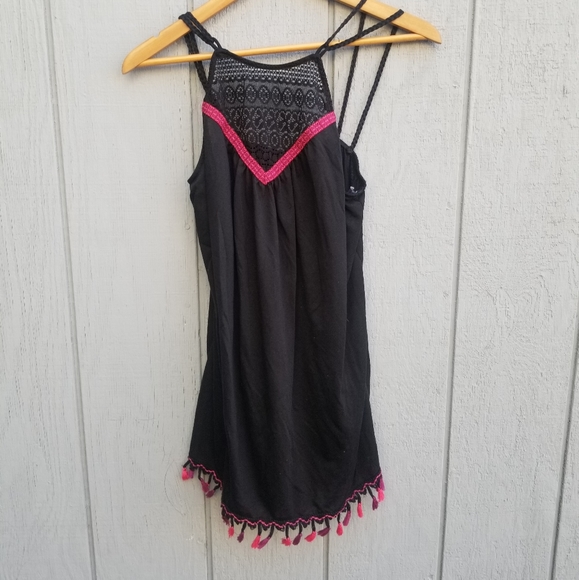 Francesca's Collections Other - Francescas Tassel Cover up